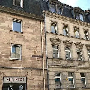 Downtown - Privaterooms Privatunterkunft