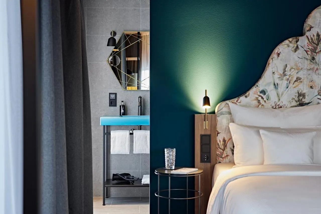 ****  Me And All Hotel Dusseldorf Oberkassel, By Hyatt ドイツ